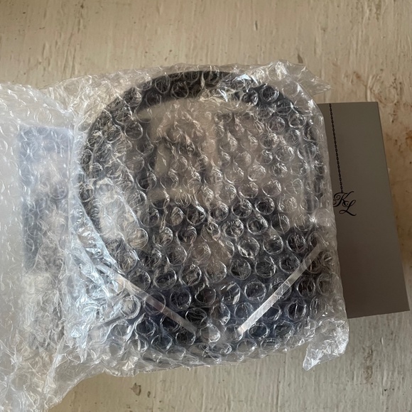 Unbreakable Bond by Khloe and Lamar Headphones BRAND NEW - Picture 5 of 5